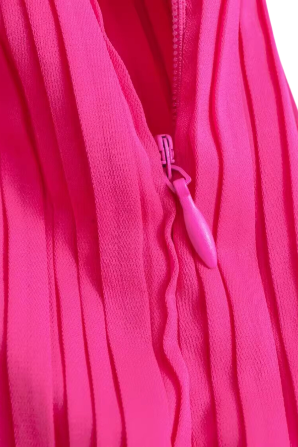 Megan  Halter Neck Pleated Dress Online Hot Sale - Image 4