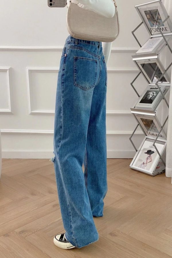 ‘Olesya’ High-Waisted Ripped Straight-Leg Jeans Discount - Image 3