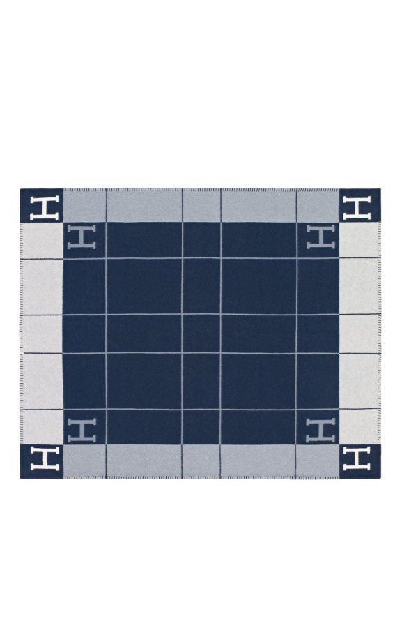 ‘Olivia’ Flannel Nap Blanket for Afternoon Naps Hot on Sale - Image 5