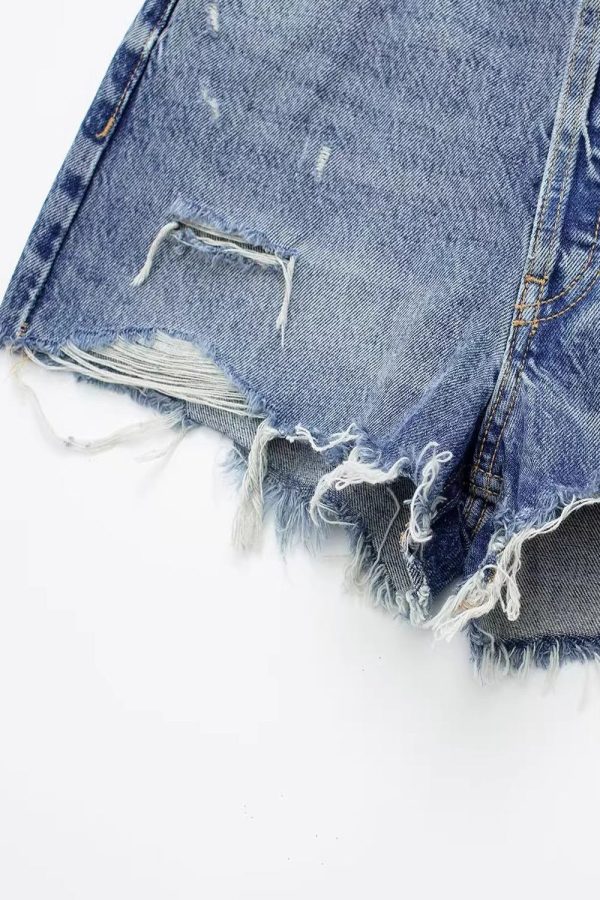 Isabelle retro washed hole high waist denim shorts For Sale - Image 5