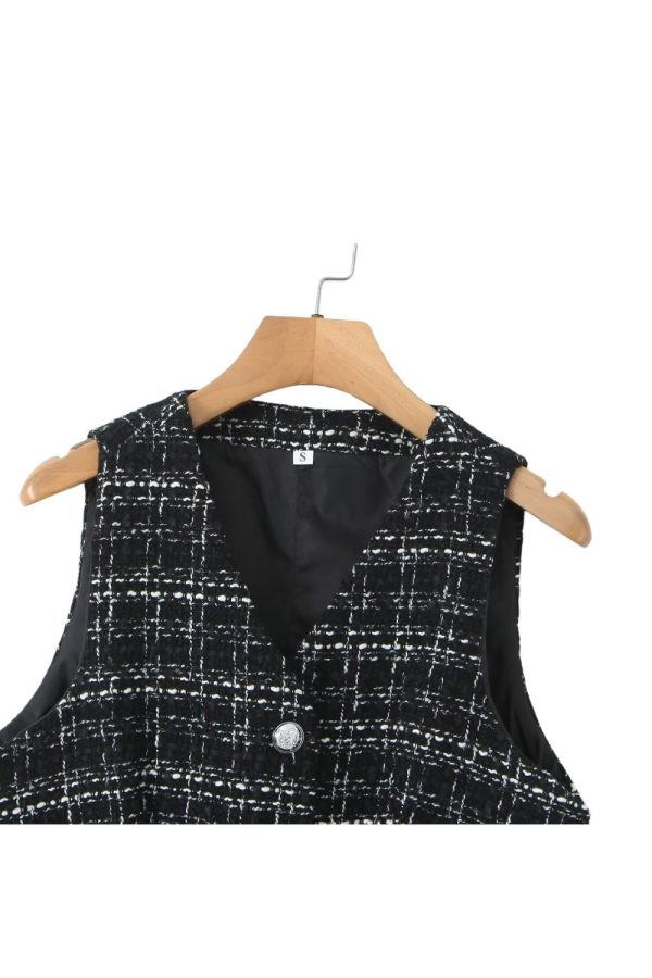 ‘Maya’ V-Neck Button Vest Hot on Sale - Image 3