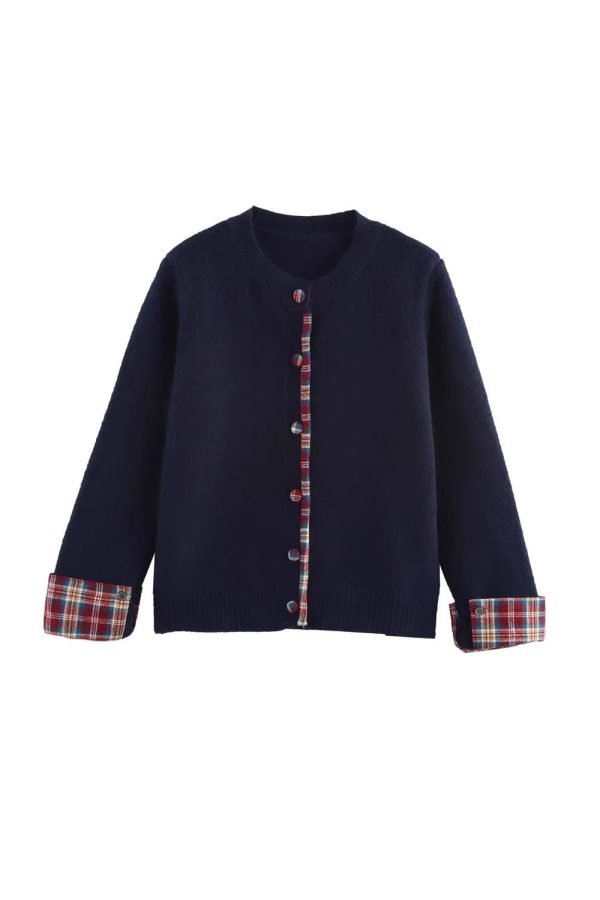 ‘Annabelle ’ Round-Neck Patchwork Knit Cardigan（5 color） For Sale - Image 3